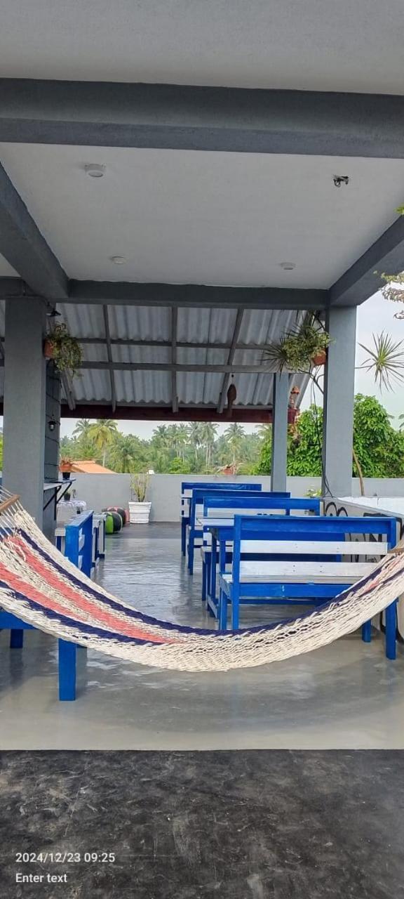 Hotel Eden Blue Hikkaduwa Exterior foto
